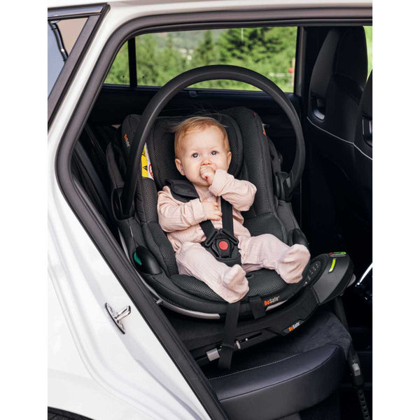 BeSafe Go Beyond i-Size Babyschale Anthracite Mesh